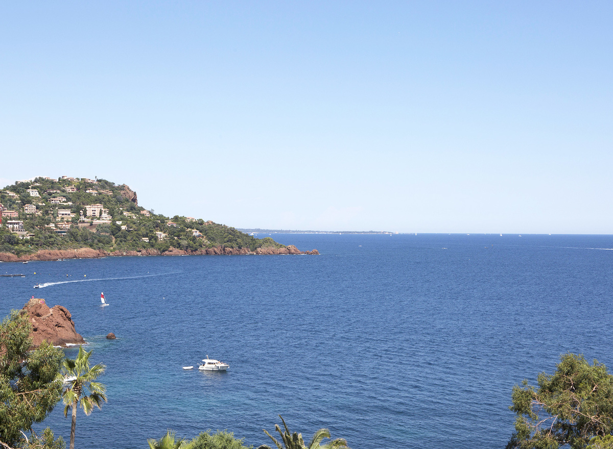 {@resource.title}, photo n° 3