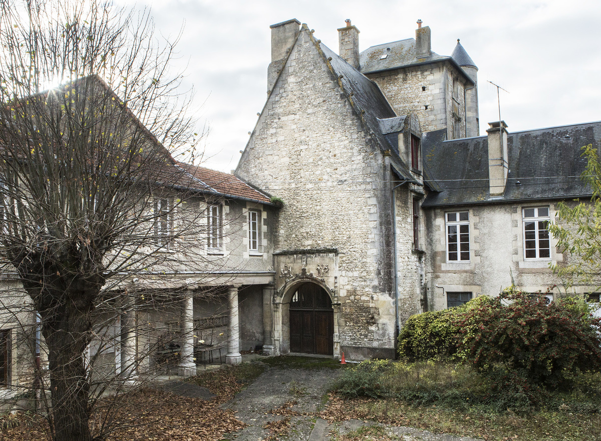 {@resource.title}, photo n° 5