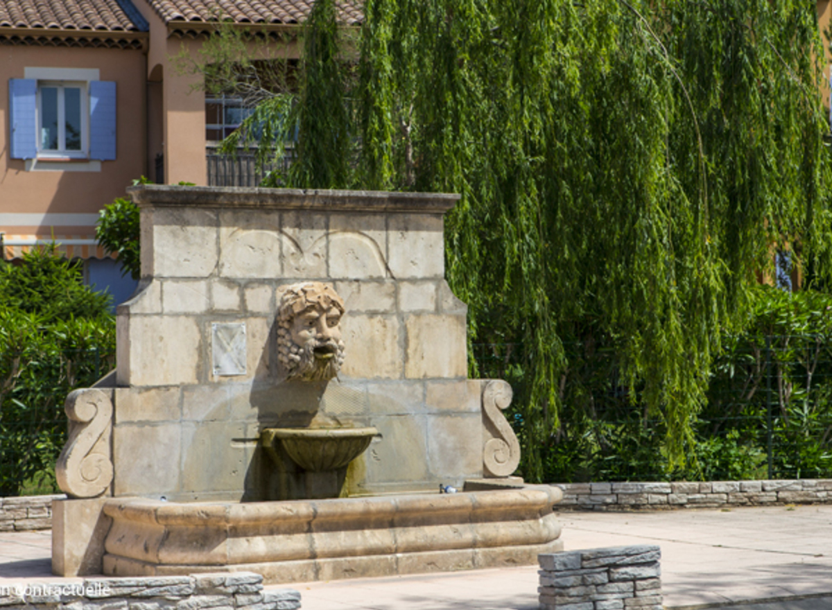 {@resource.title}, photo n° 2