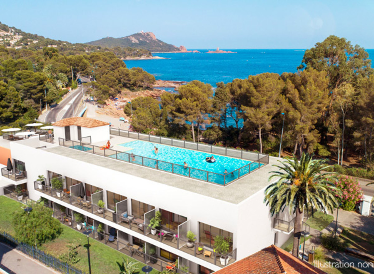 {@resource.title}, photo n° 4