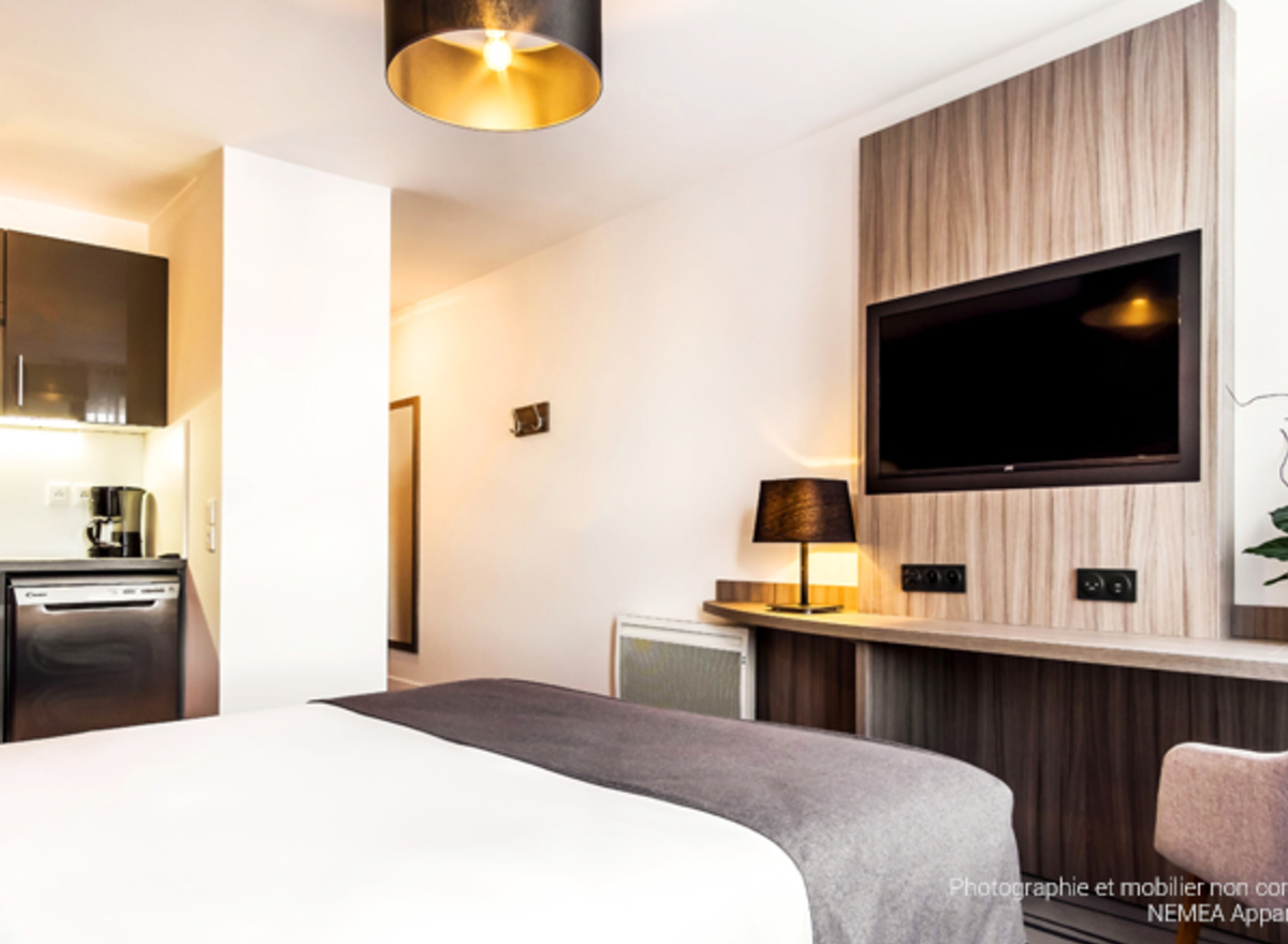 {@resource.title}, photo n° 4