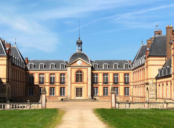 Résidence historique à Jouars-Pontchartrain