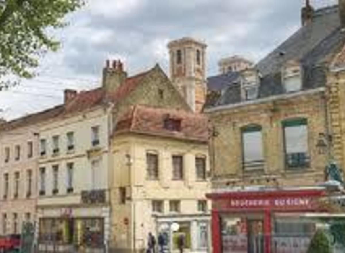 {@resource.title}, photo n° 1