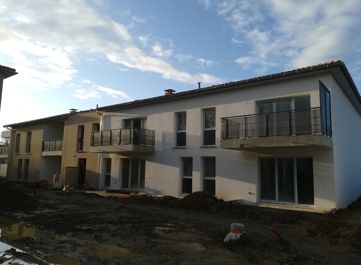 {@resource.title}, photo n° 9