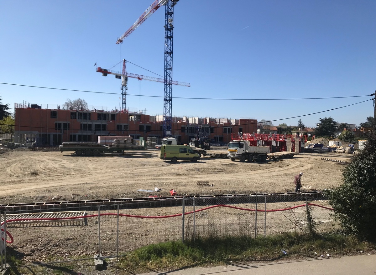 {@resource.title}, photo n° 14