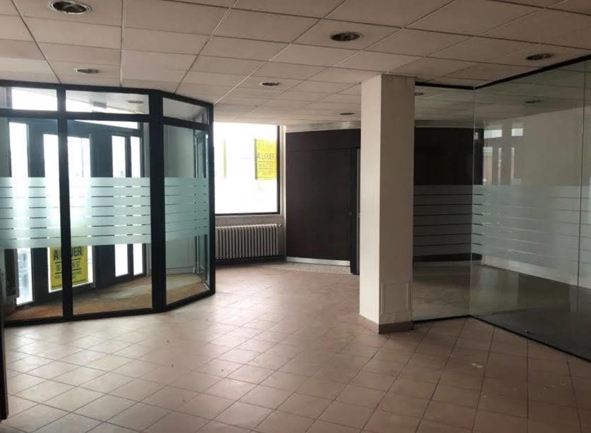 {@resource.title}, photo n° 3