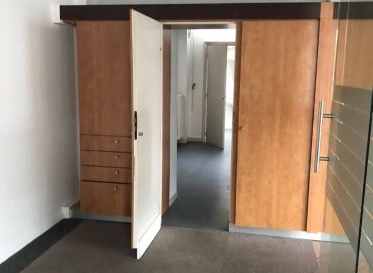 {@resource.title}, photo n° 4