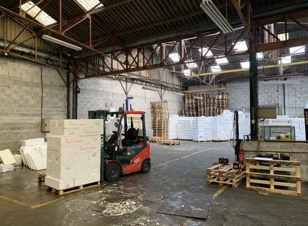 Entrepôt de stockage à Outreau