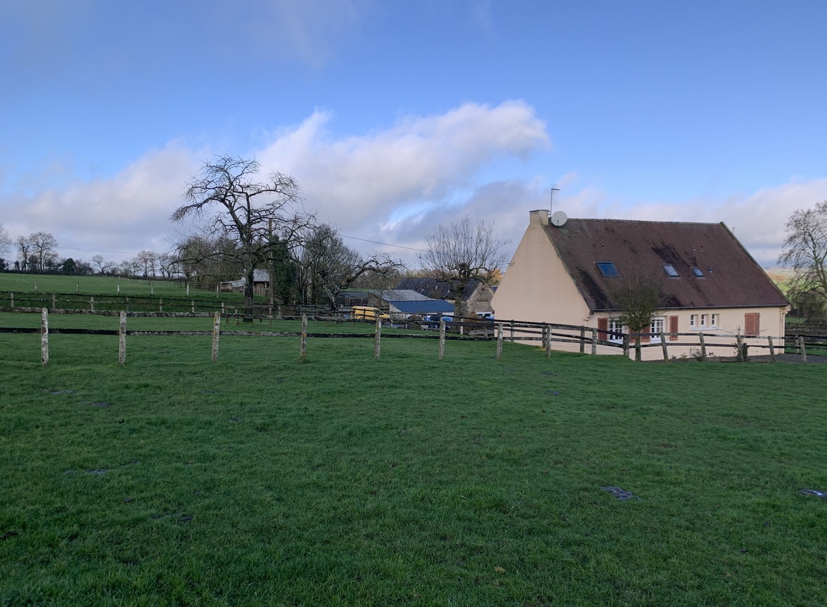 {@resource.title}, photo n° 2