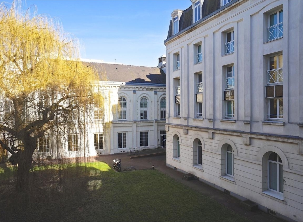 {@resource.title}, photo n° 2