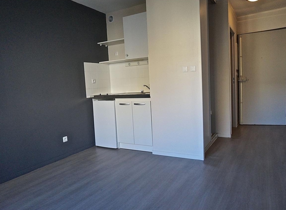 {@resource.title}, photo n° 3