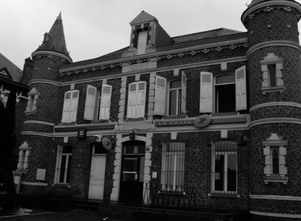 Immeuble mixte à Busigny