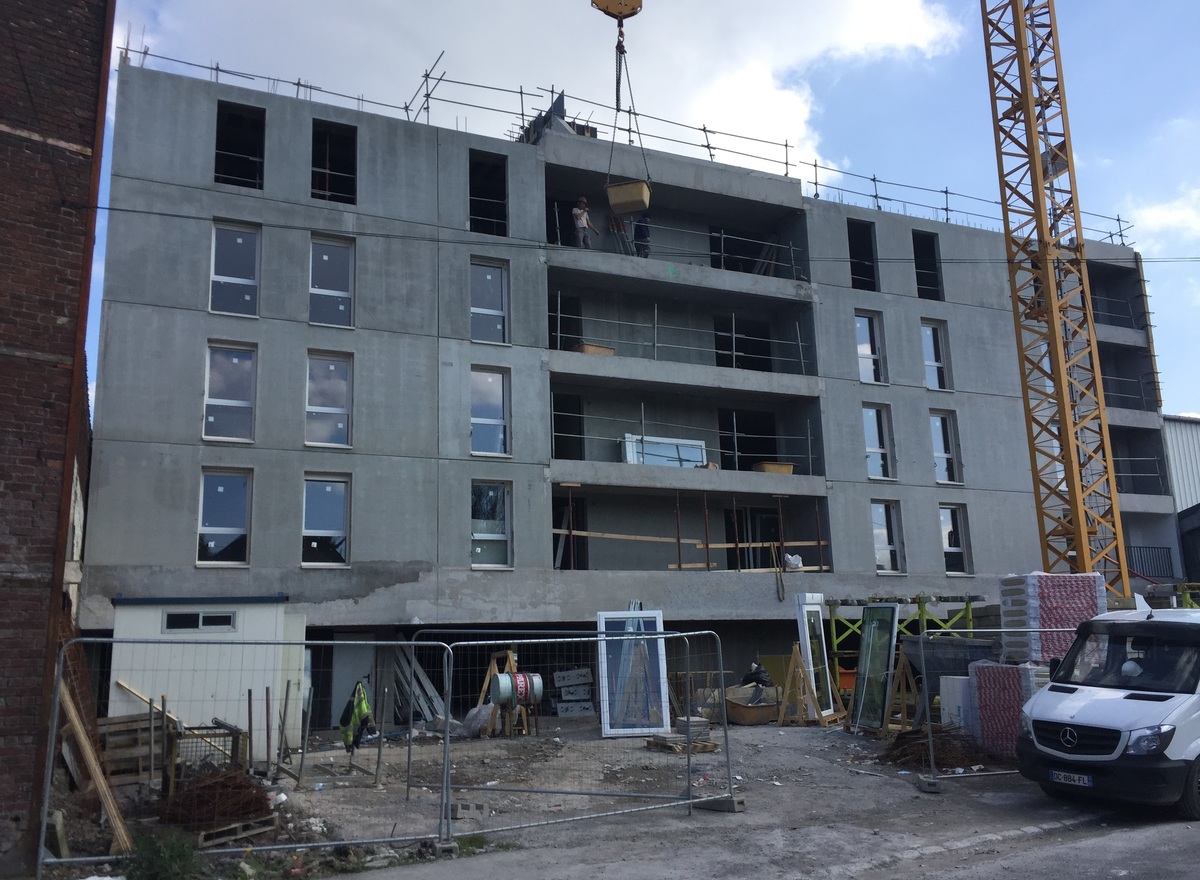 {@resource.title}, photo n° 9