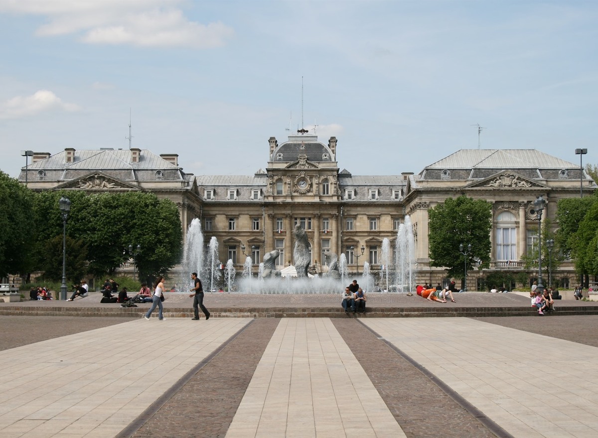 {@resource.title}, photo n° 2