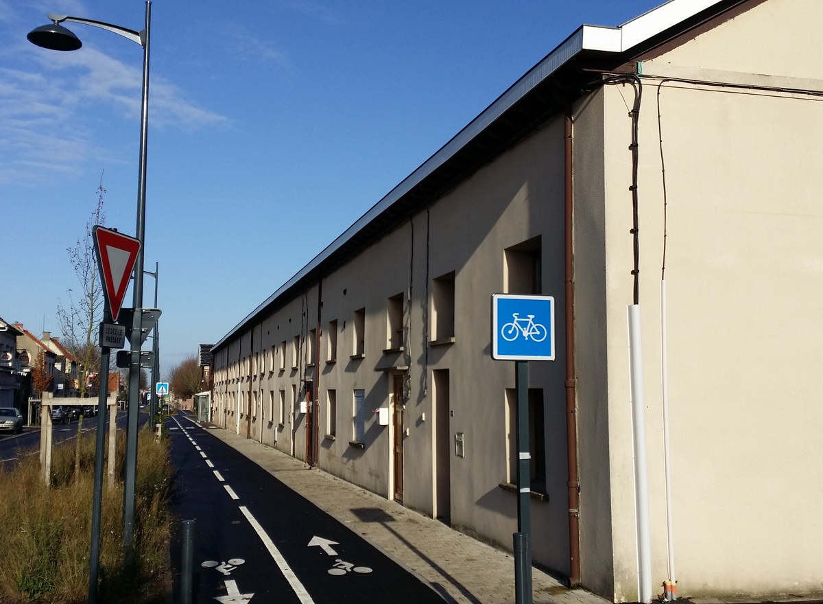 {@resource.title}, photo n° 5