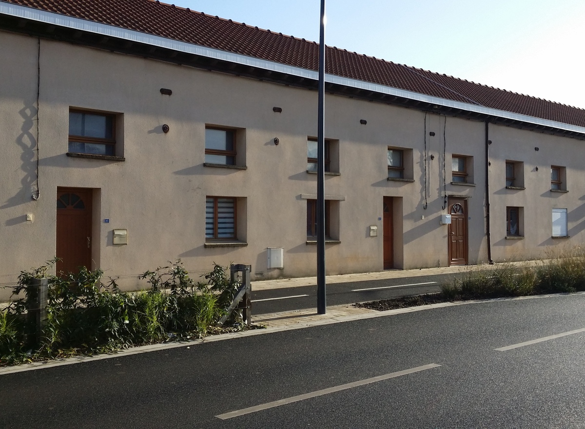 {@resource.title}, photo n° 12