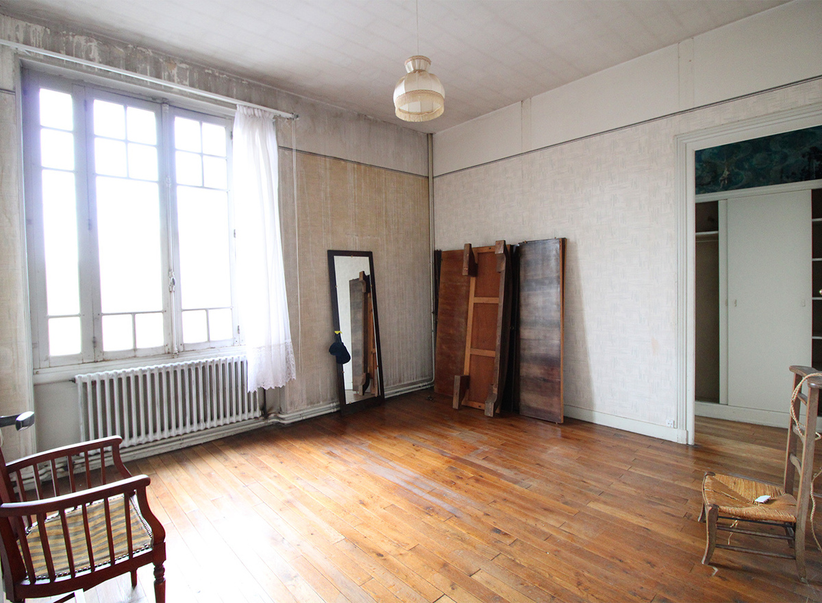 {@resource.title}, photo n° 9