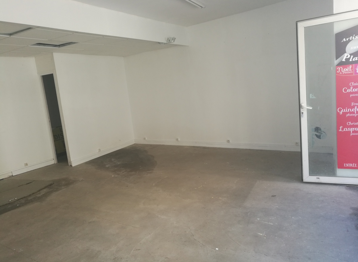 {@resource.title}, photo n° 7