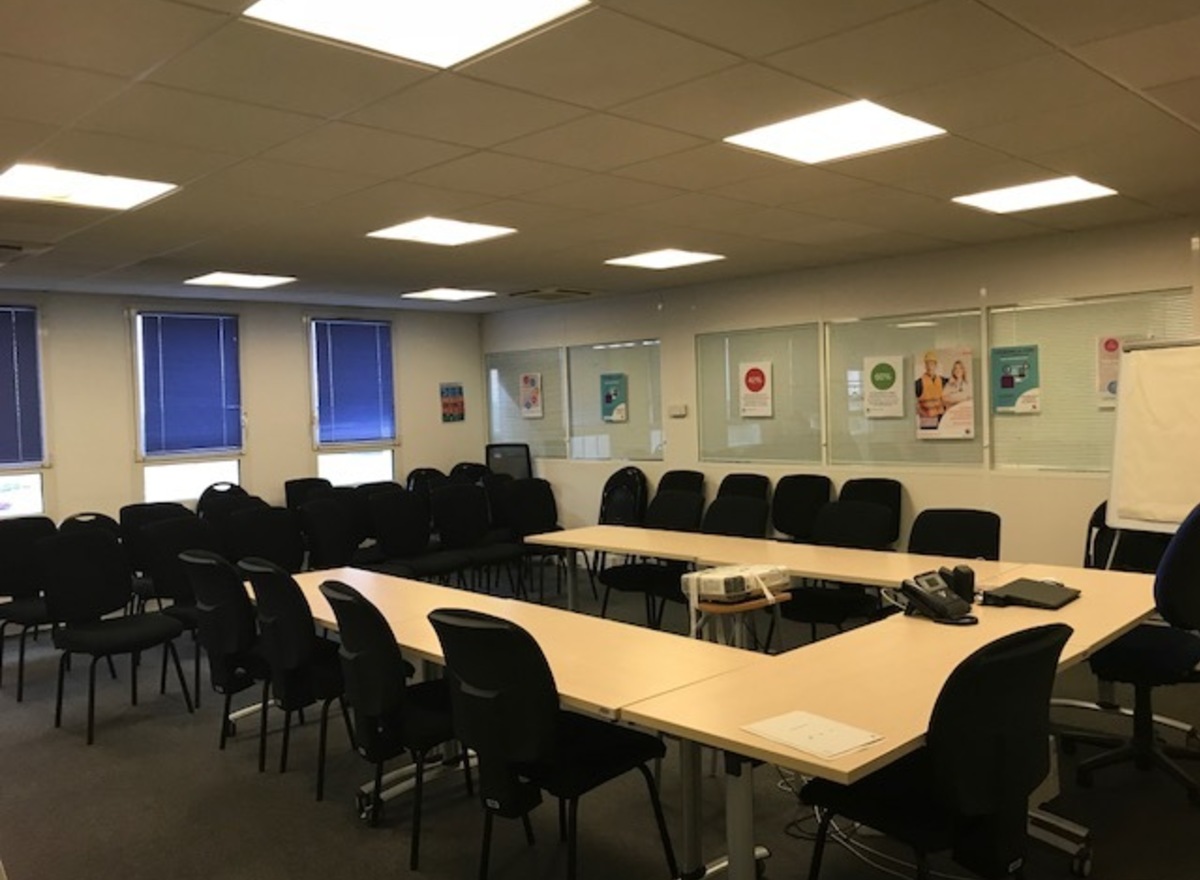 {@resource.title}, photo n° 4