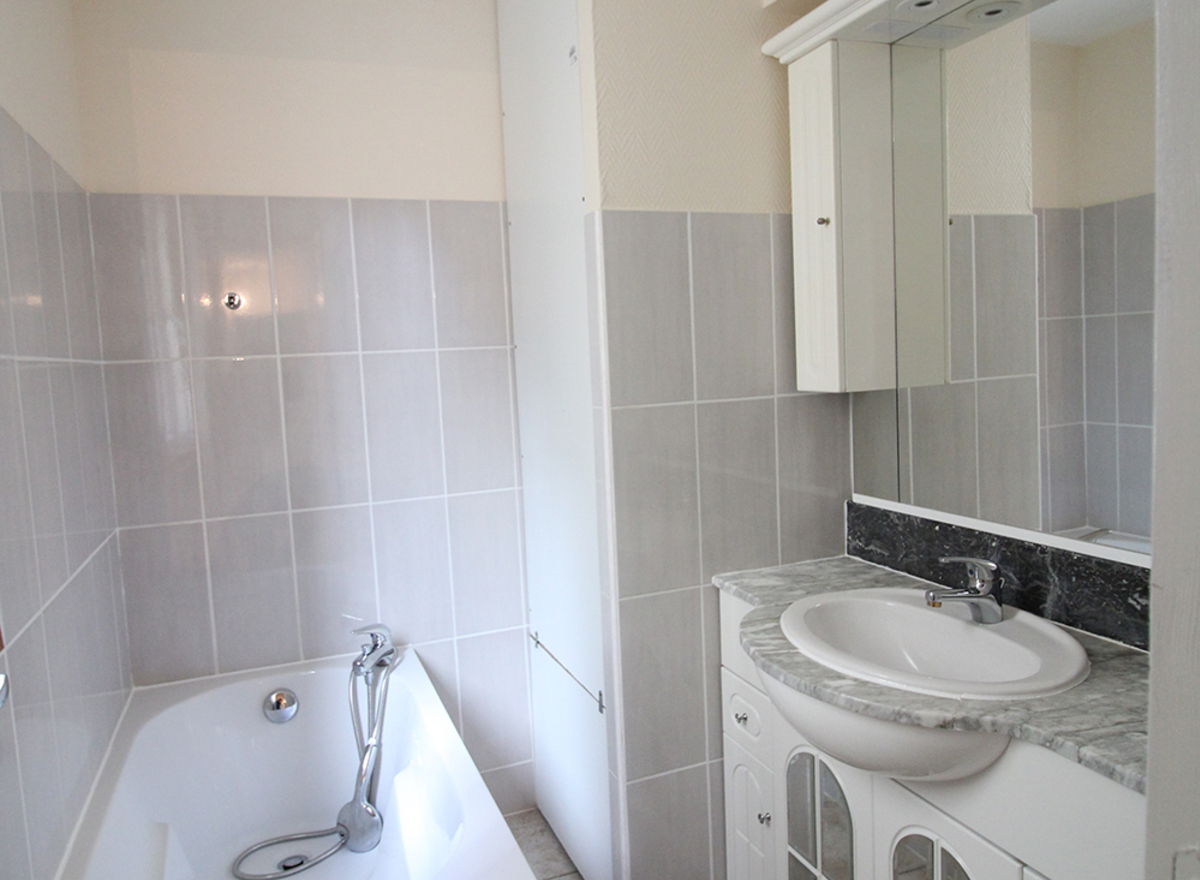 {@resource.title}, photo n° 6