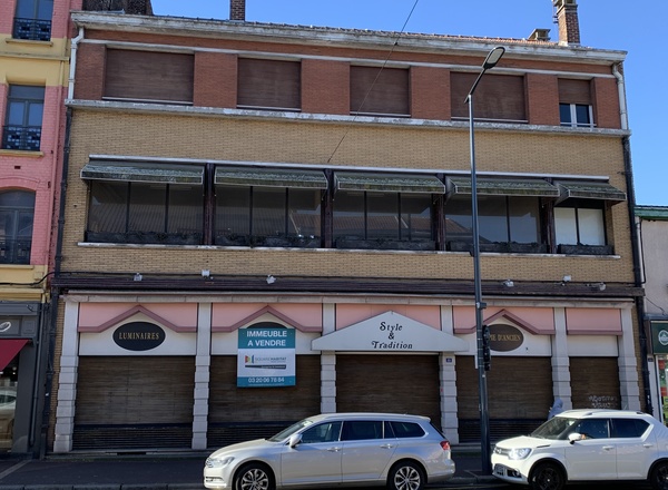 Local commercial rue Lanoy Lens