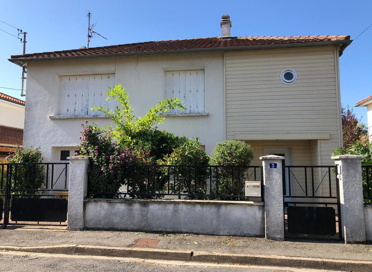 {@resource.title}, photo n° 1