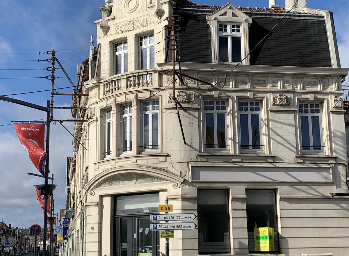 {@resource.title}, photo n° 1