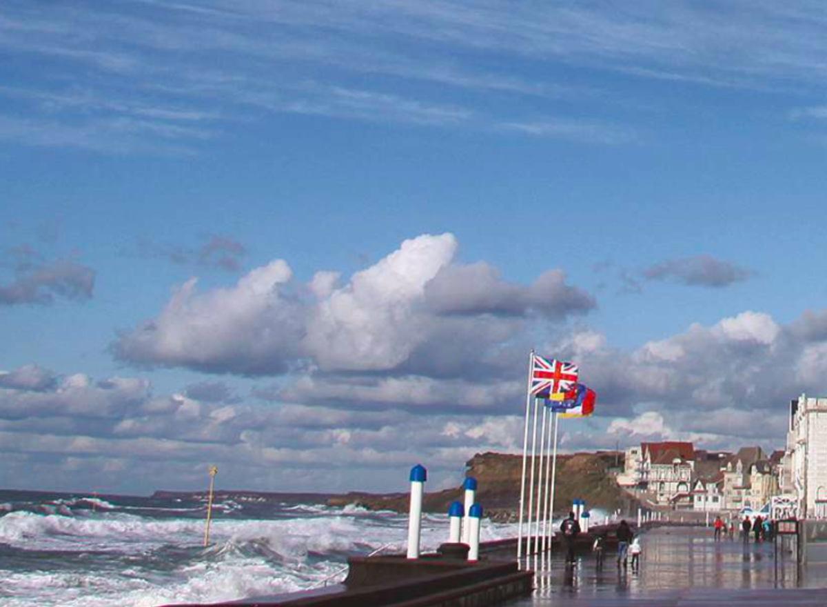 {@resource.title}, photo n° 1