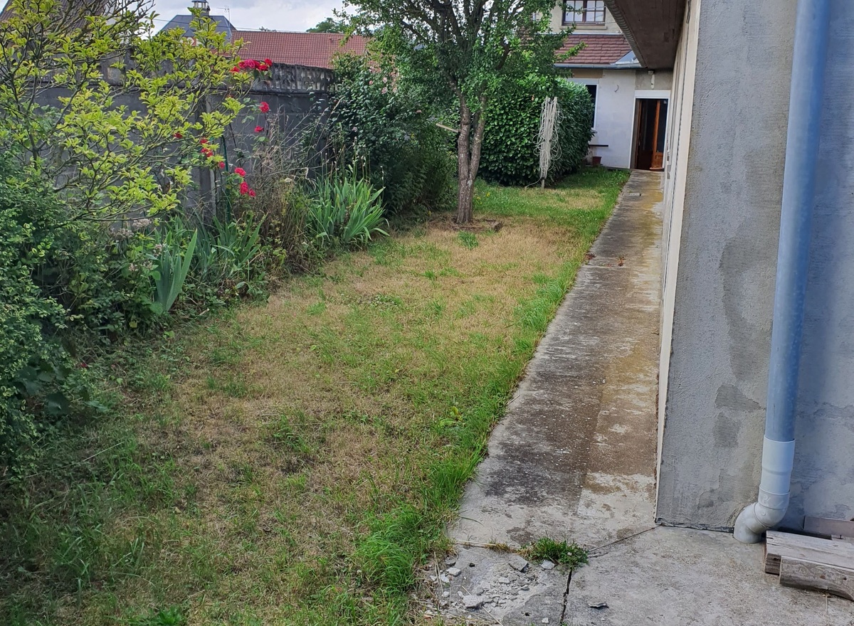 {@resource.title}, photo n° 2