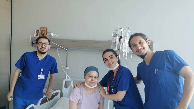 Помощ за Снежка | Сайт за дарения | Дарителски кампании | Без комисионна