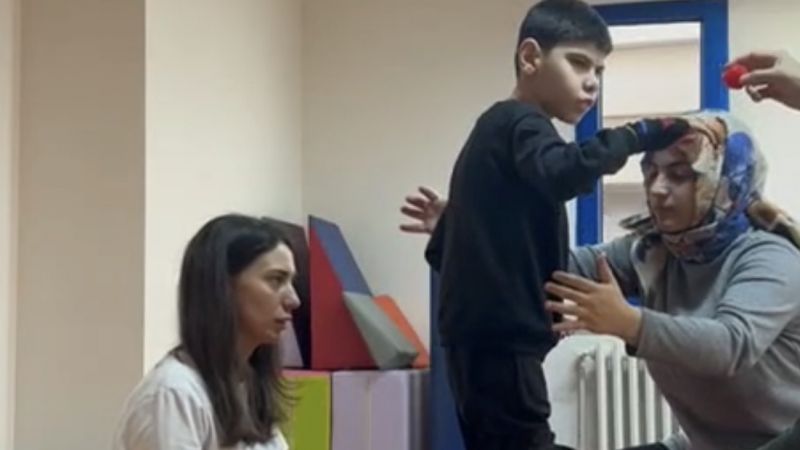 Митко мечтае да ходи! | Сайт за дарения | Дарителски кампании | Без комисионна