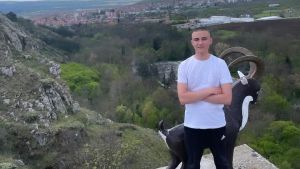Да помогнем на Павел | Сайт за дарения | Дарителски кампании | Без комисионна