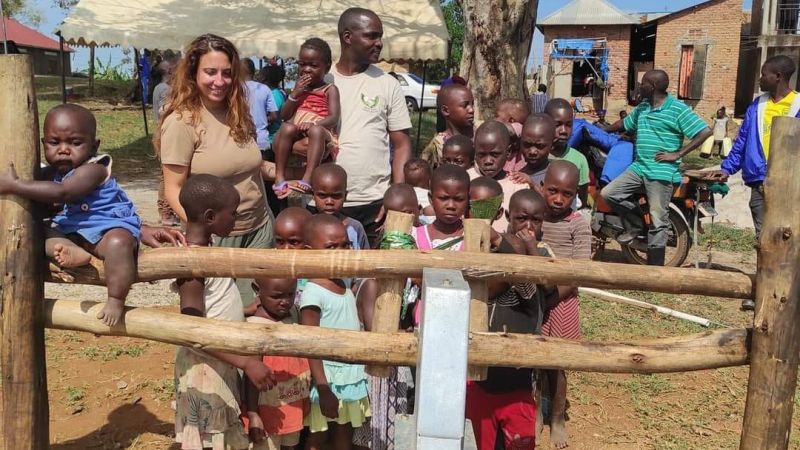 Да подкрепим Йоанна и нейното семейство! | Сайт за дарения | Дарителски кампании | Без комисионна