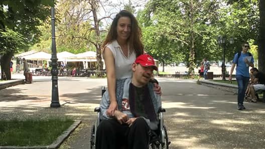 Да подкрепим Йоанна и нейното семейство! | Сайт за дарения | Дарителски кампании | Без комисионна