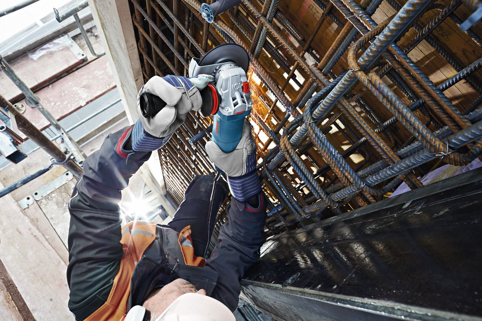  A K GWS15 125 Brake trennen 68 Large 