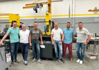  Bij de machine 