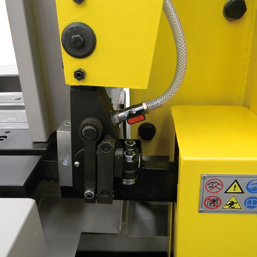  F82eb19b FMB semiautomatic bandsaw machine olimpus1 particular04 900px 