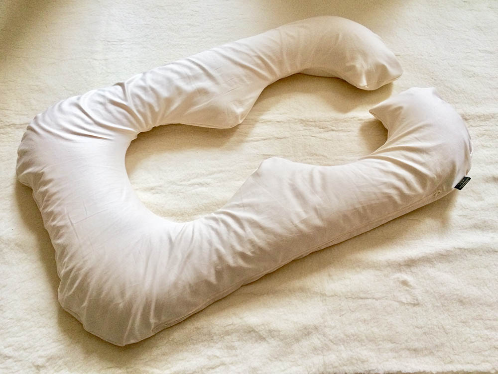 best pillows for side sleepers: body pillow