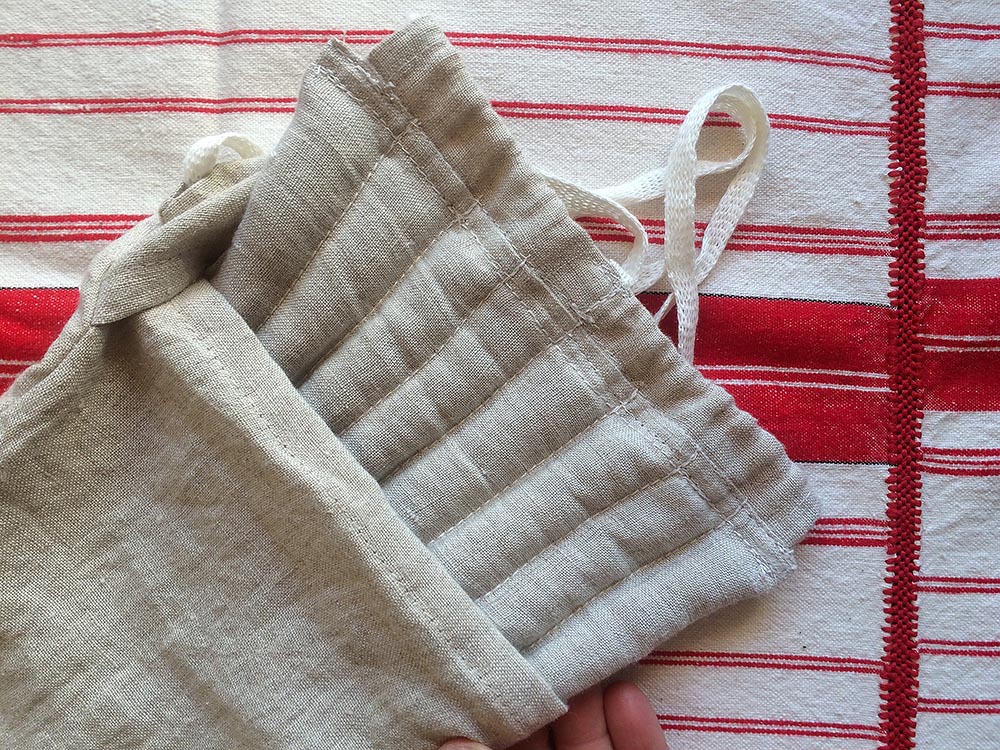 Organic mattress store in the USA: Charlock knee pillow