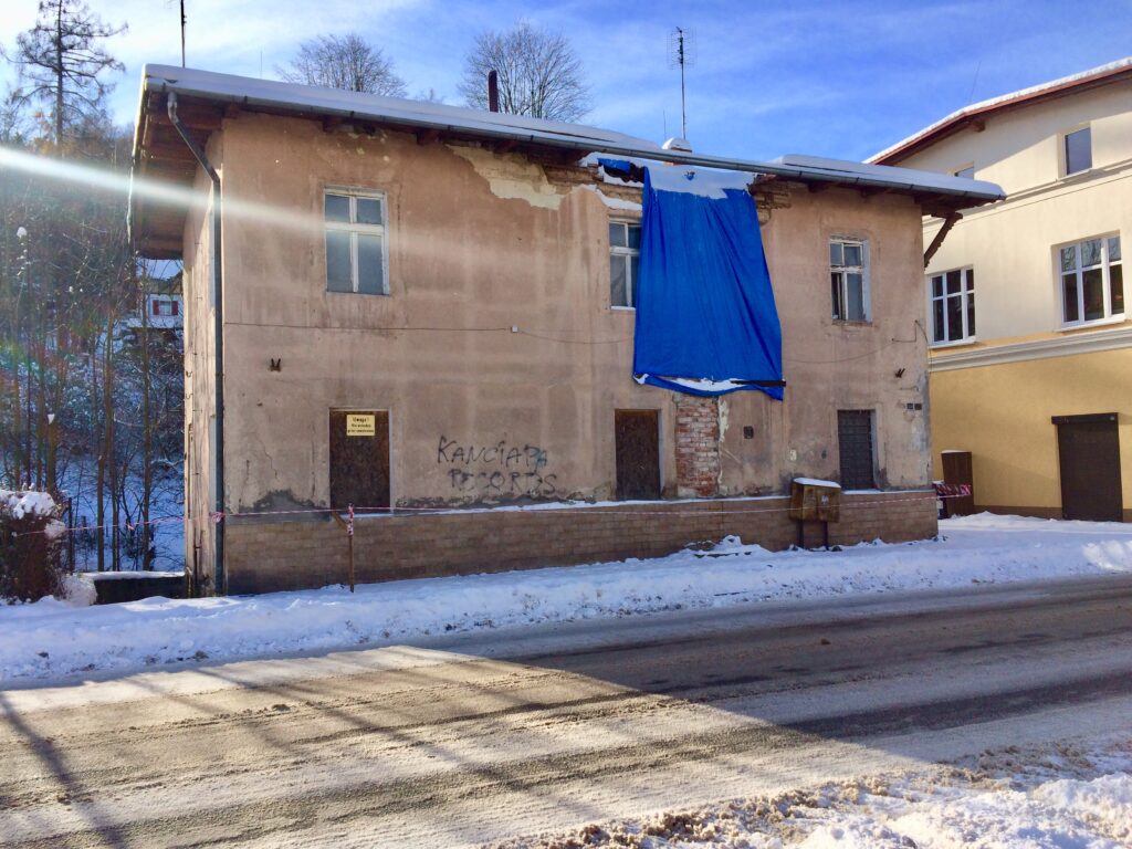 Broken window syndrome