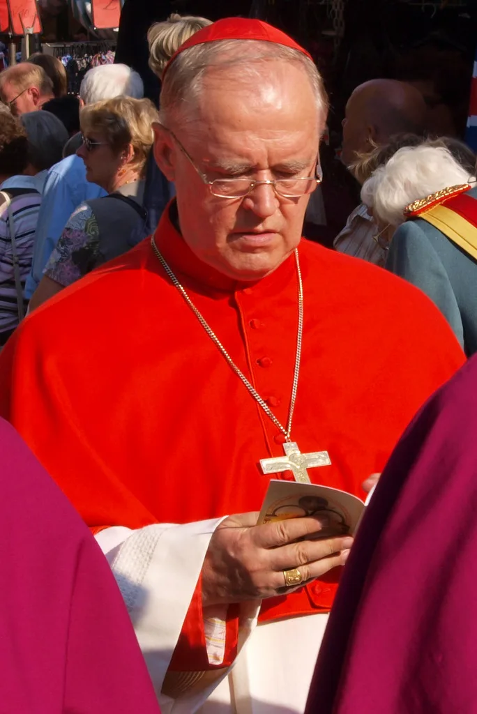 Porträt von Paul Josef Cordes (1934–2024) – Gedenkseite