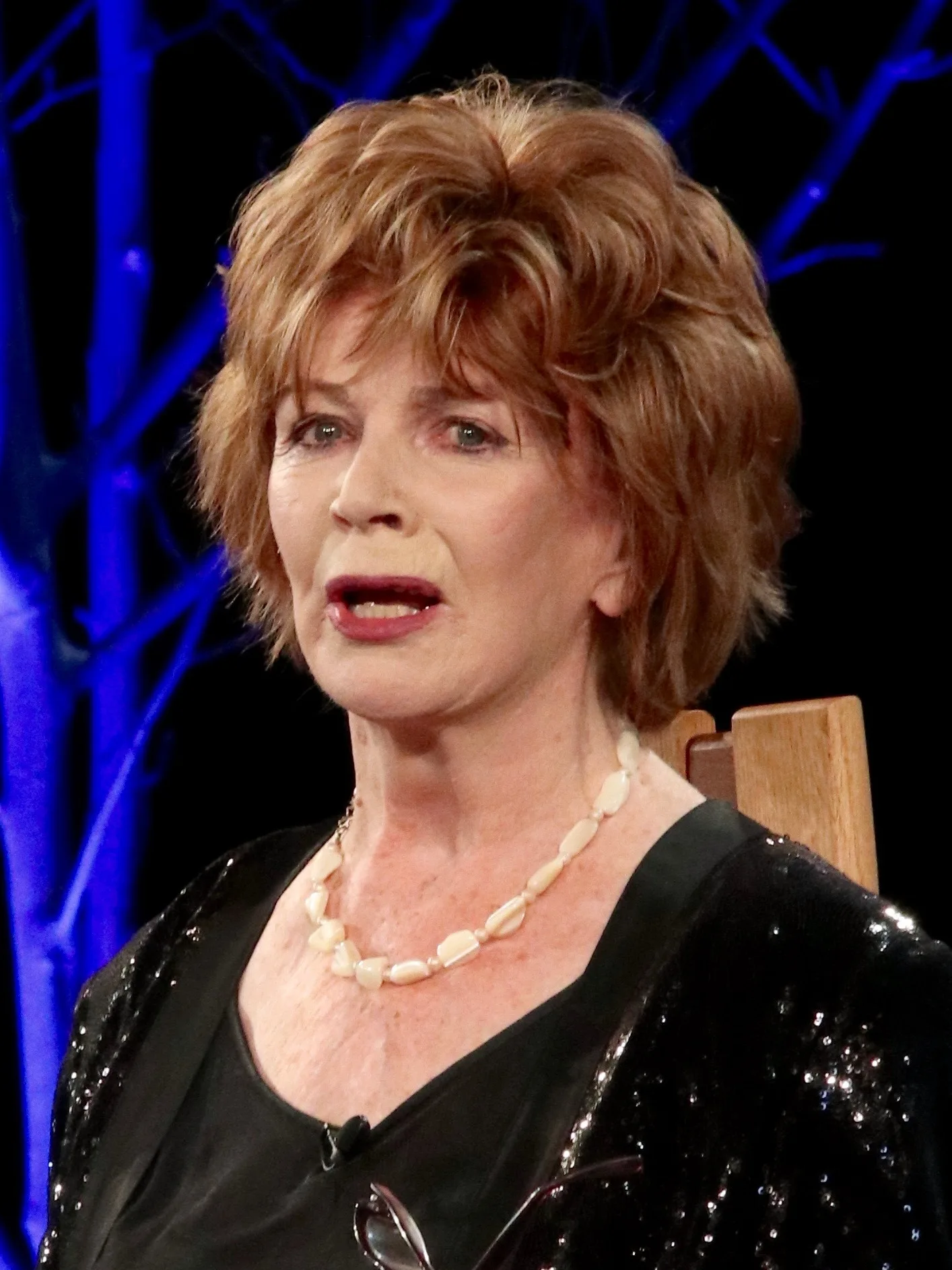 Porträt von Edna O’Brien (1930–2024) – Gedenkseite