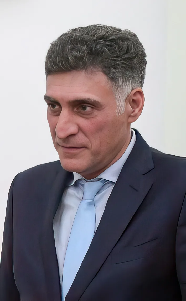 Porträt von Tigran Edmondowitsch Keossajan (1966–2025) – Gedenkseite
