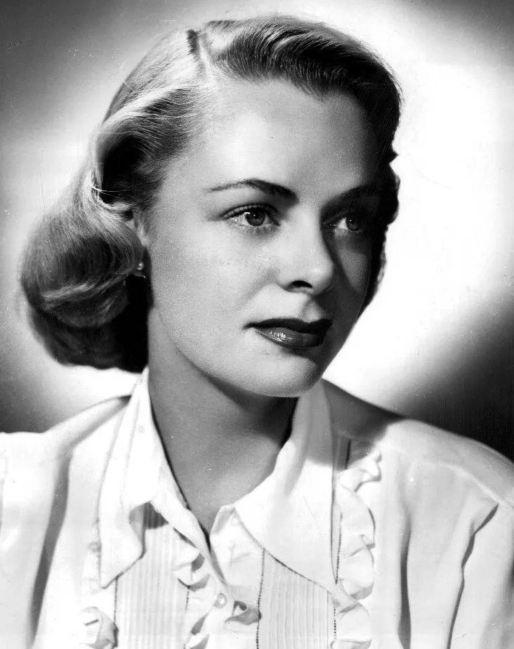 Porträt von June Lockhart (1925–2025) – Gedenkseite