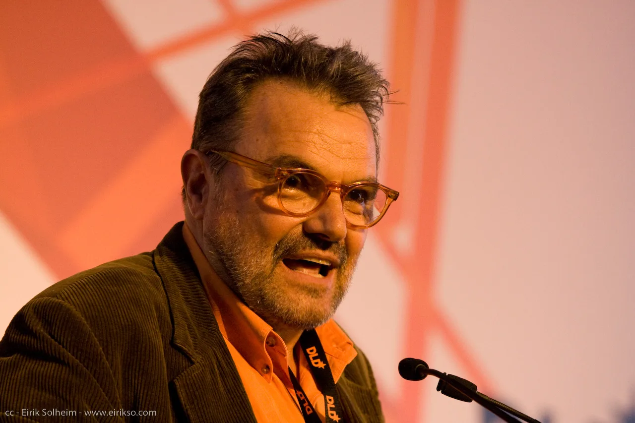 Portrait of Oliviero Toscani (1942–2025) – memorial page