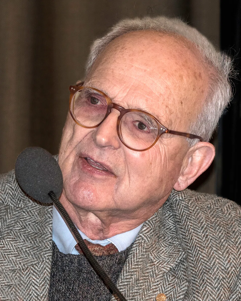 Portrait of Rainer Weiss (1932–2025) – memorial page