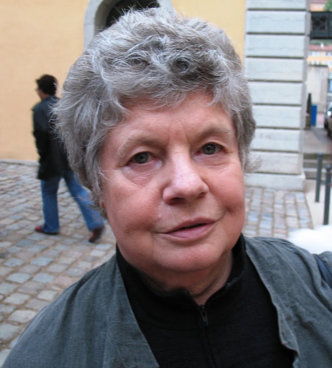Porträt von A. S. Byatt (1936–2023) – Gedenkseite