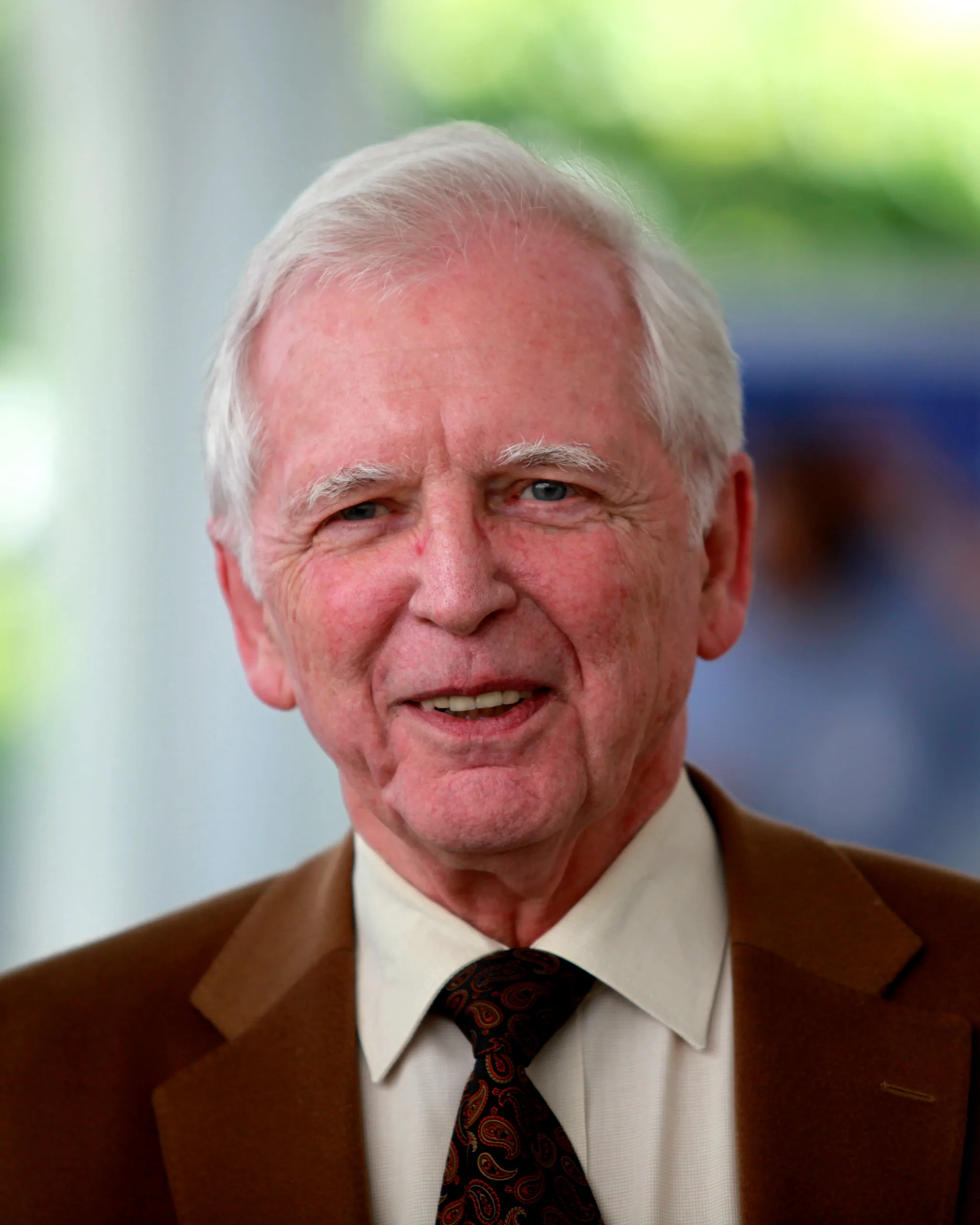 Porträt von Harald zur Hausen (1936–2023) – Gedenkseite