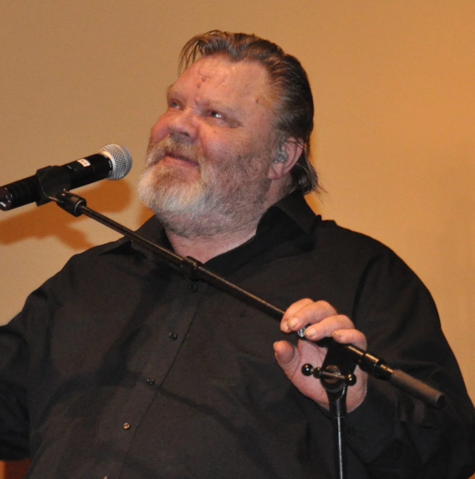 Porträt von Vesa-Matti Loiri (1945–2022) – Gedenkseite