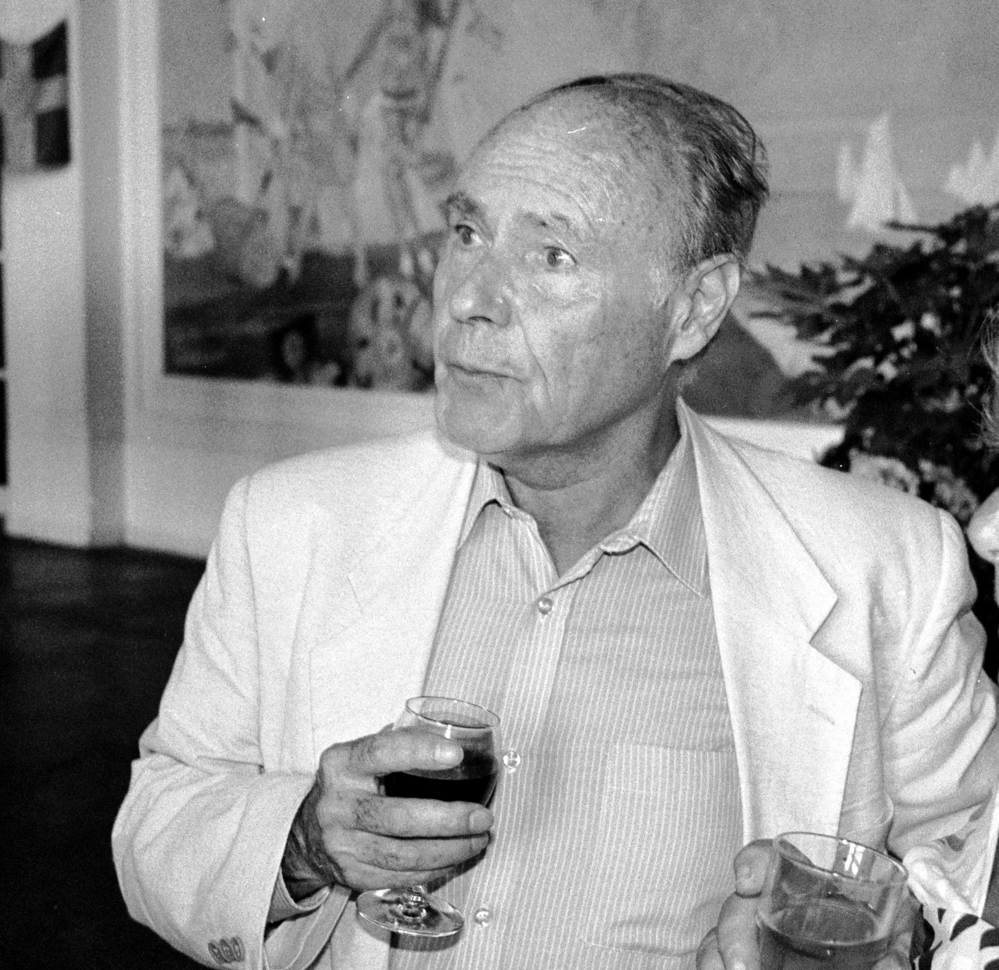 Porträt von René de Obaldia (1918–2022) – Gedenkseite